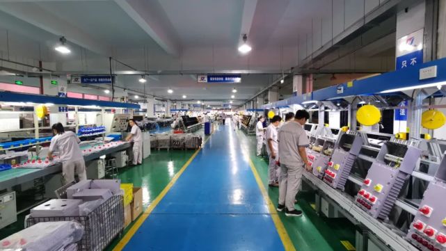 從小工廠到年出口額4億元 嘉定這家配電柜企業的逆襲之路